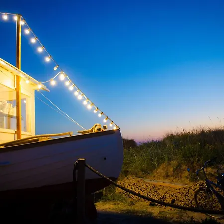 Ferienhaus In Mit Kleinem Garten By Interhome *