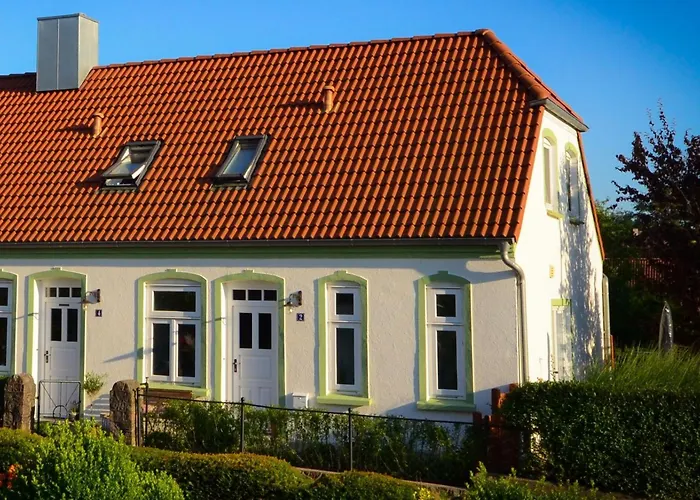 In Mit Kleinem Garten By Interhome Semesterbostad Lutterbek