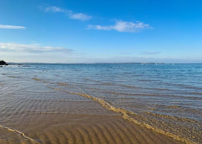 In Mit Kleinem Garten By Interhome